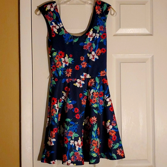 Candie's Dresses & Skirts - Candies brand Navy floral dress